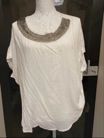 T-shirt top avec col strass Gémo taille 46