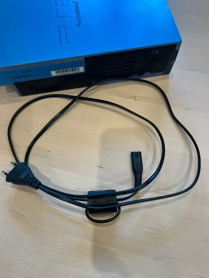 PlayStation 2 Fat Édition Limitée Bleu Ciel SCPH-50004 - Défaut tiroir - photo numéro 5