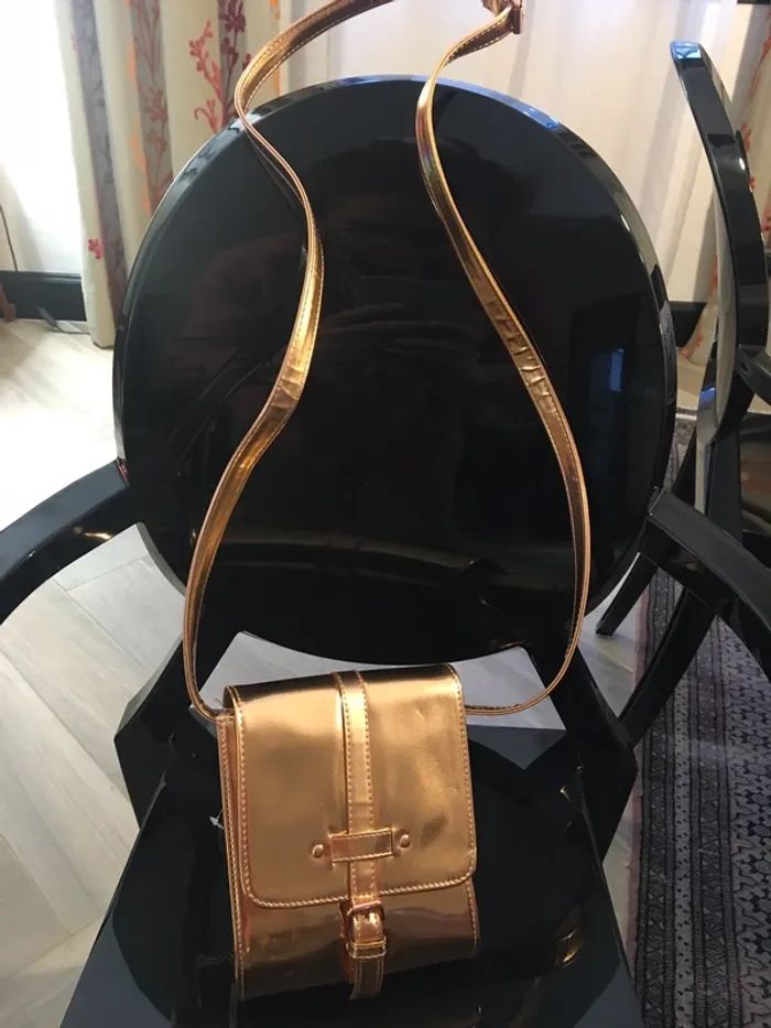Petit sac en bandoulière cuivre