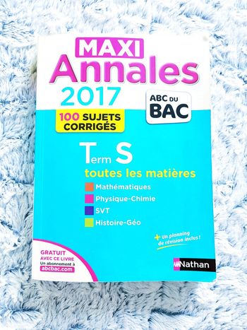 Maxi Annales BAC - Terminale S- 2017 🖤