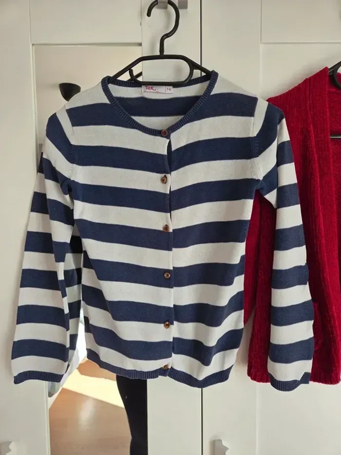 Lot 2 gilets pulls enfant fille taille 8 ans C&A - photo numéro 3