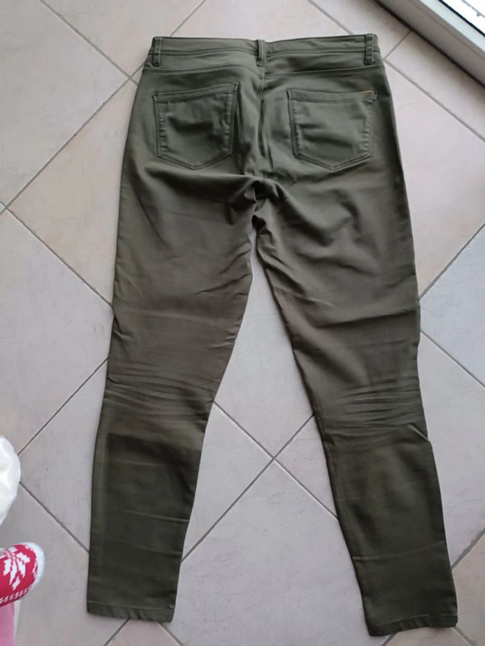 Jeans SLIM kaki - taille 40 - neuf - photo numéro 3