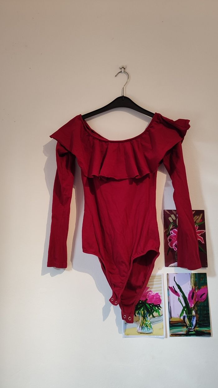 Body rouge Bershka XS