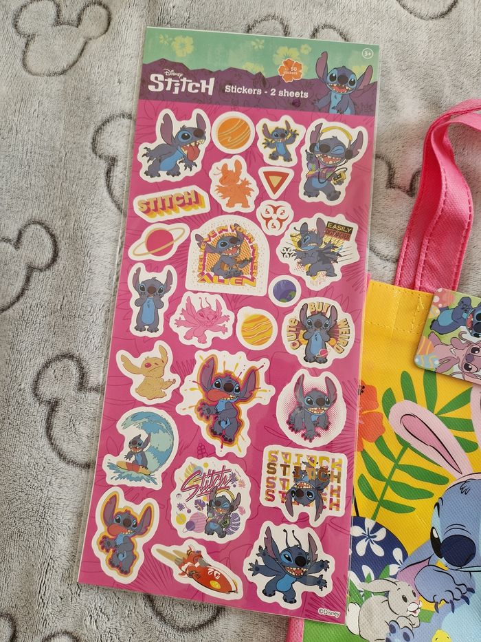 Lot sac et cartes stitch - photo numéro 4