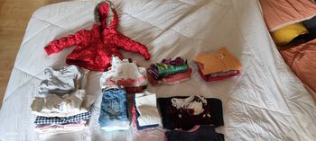 Lot vêtements fille 9 mois