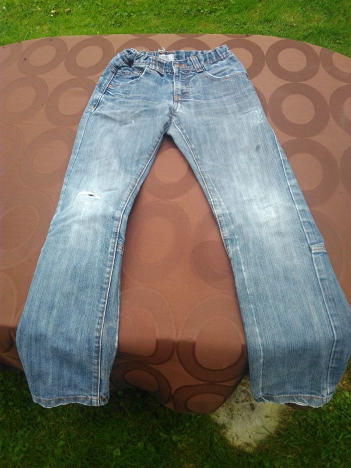 Jeans troué