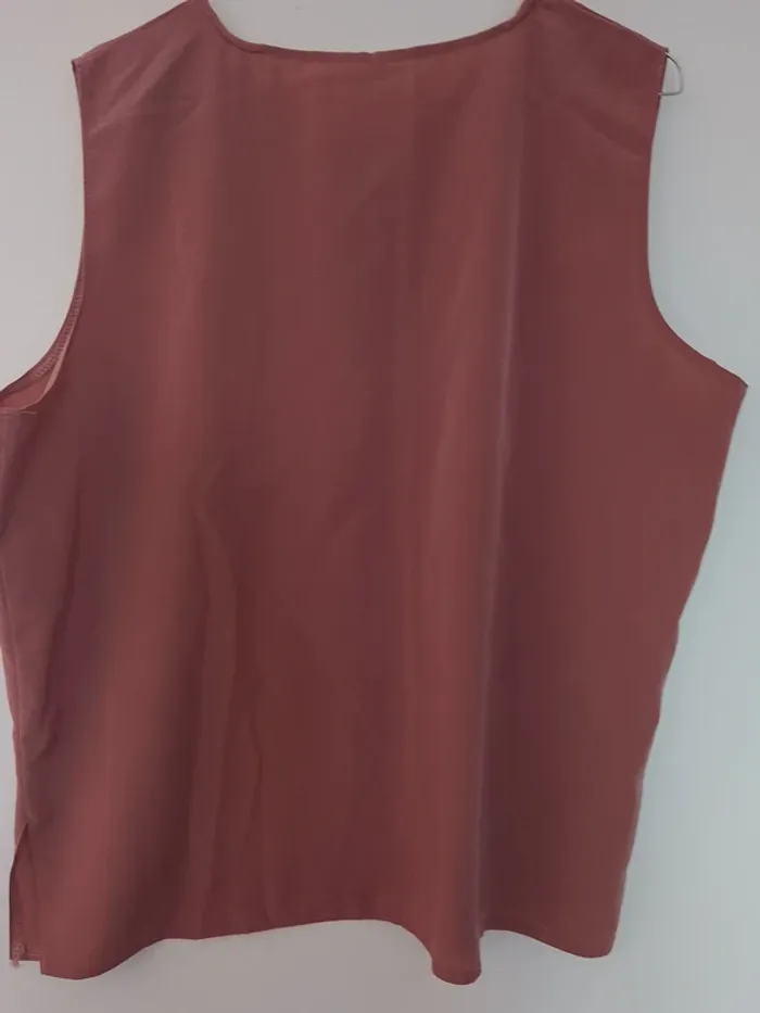 Haut sans manches xl - photo numéro 7