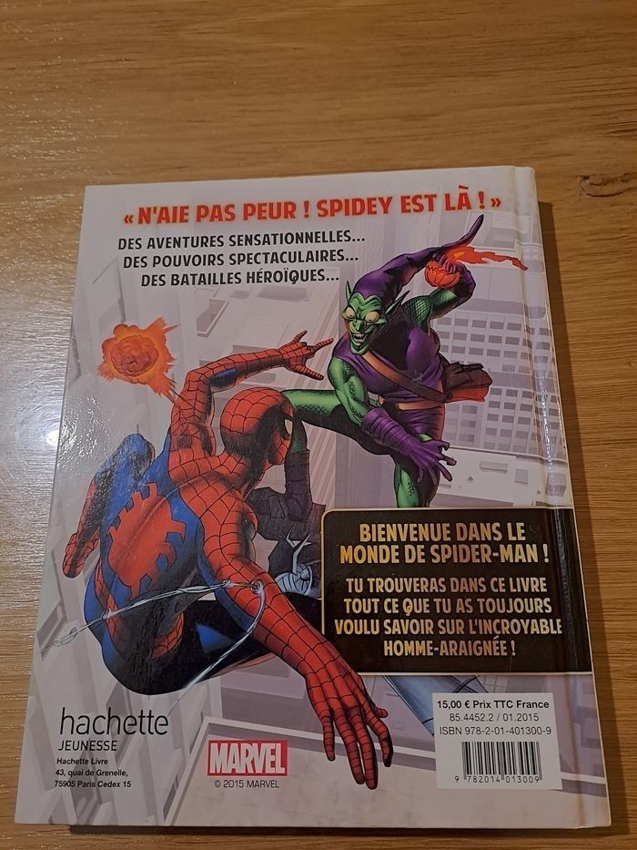 Livre  spider-man l'encyclopédie neuf - photo numéro 2