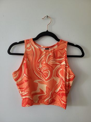 Crop top orange fluo Shein S – tendance été, style vague, très bon état !