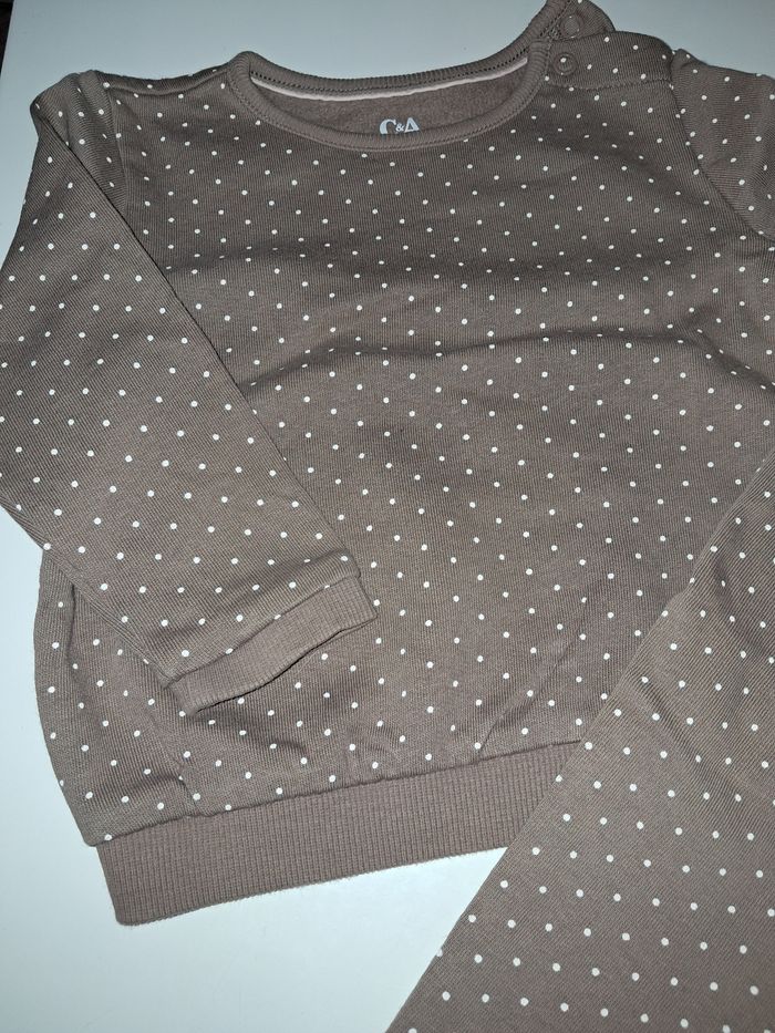 Ensemble pour bébé - photo numéro 3