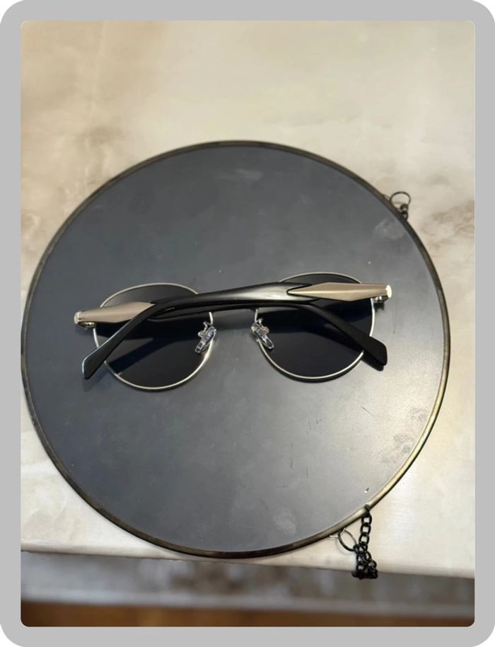 Lunette de soleil ronde - photo numéro 2