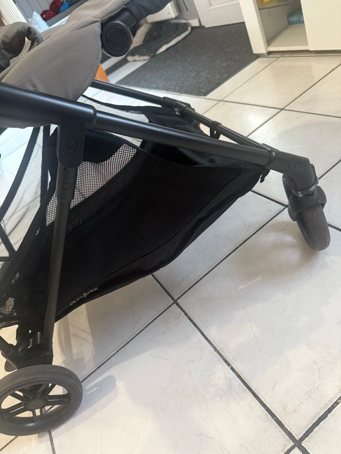 Poussette Cybex Melio no - photo numéro 4