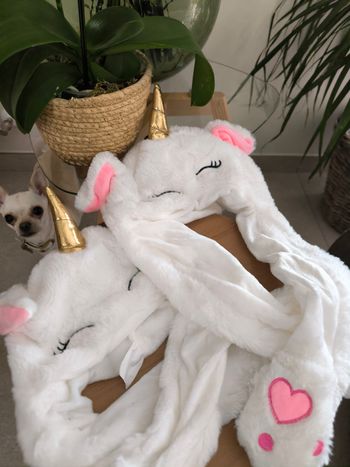 Bonnet licorne pilou avec longues pattes 🦄💖 ultra doux – Neuf