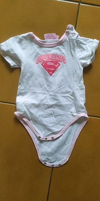 Body manches courtes superbaby 9mois