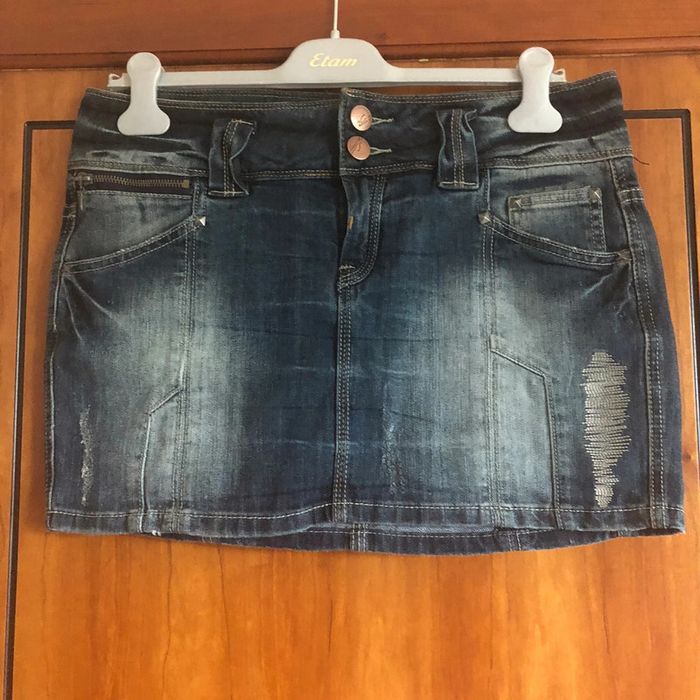 Jupe en jeans 👖  40 Reserved