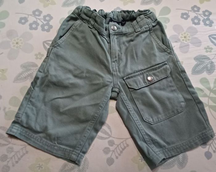 Short garçon en 8 ans