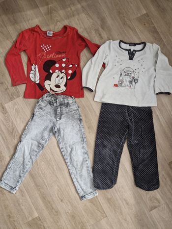 Lot de vêtements pour fille