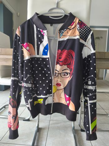Blouson style bomber très joli imprimé taille S