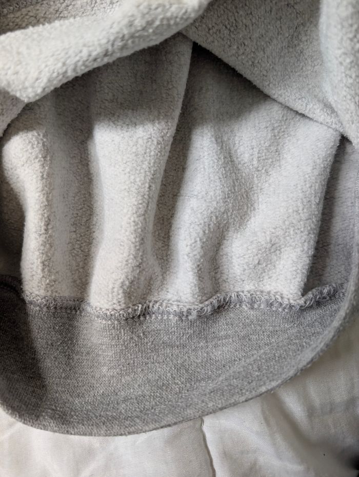Sweat capuche - photo numéro 3