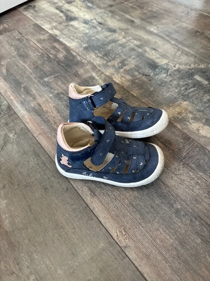 Sandales Lili castagnette taille 22