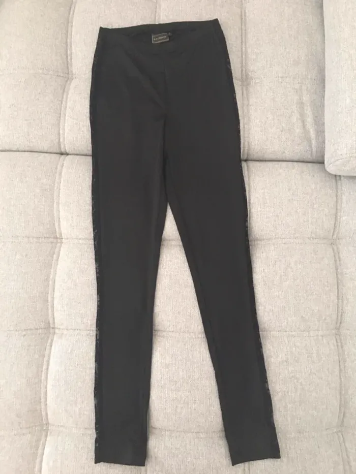 Legging dentelle noire