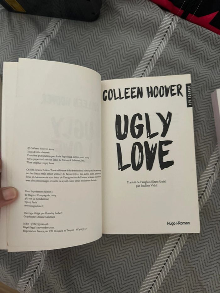 Livre ugly love Colleen Hoover - photo numéro 4