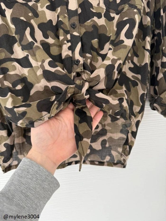 Haut chemise militaire camouflage kaki manches 3/4 nouée - photo numéro 3