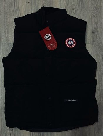 Canada goose sans manche neuve M