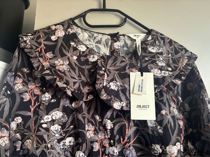 Top blouse manche longue florale - photo numéro 3