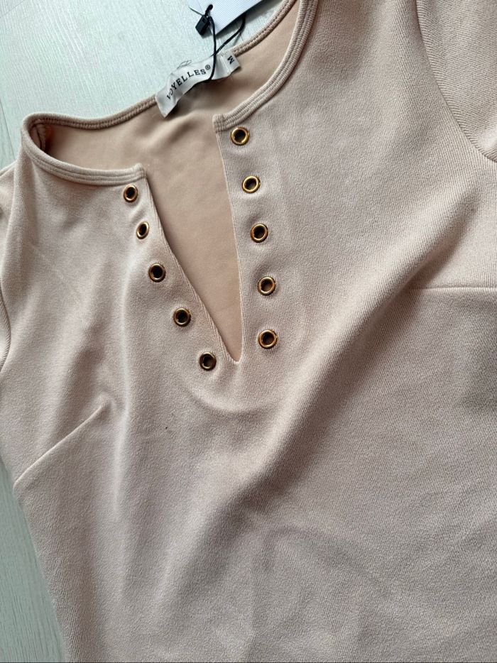 Robe nude toute douce féminine Voyelles - photo numéro 7