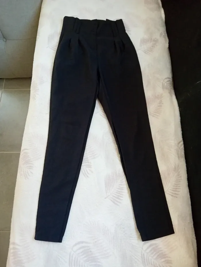 Pantalon de blazer noir taille S
