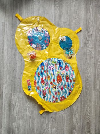 Tapis d’eau éveil