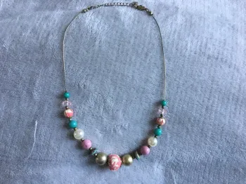 Collier imposant