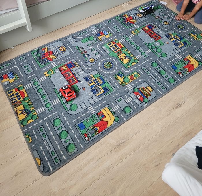 Grand tapis circuit voiture