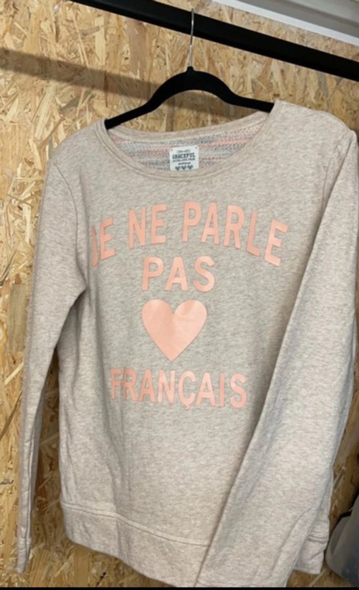 Pull « Je ne parle pas français » C&A taille L Beige