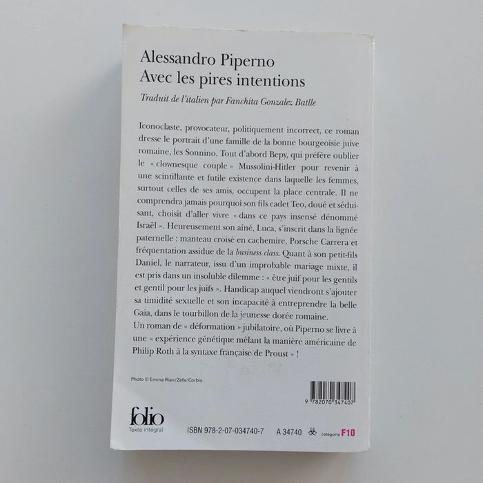 Livre - Avec les pires intentions - photo numéro 2