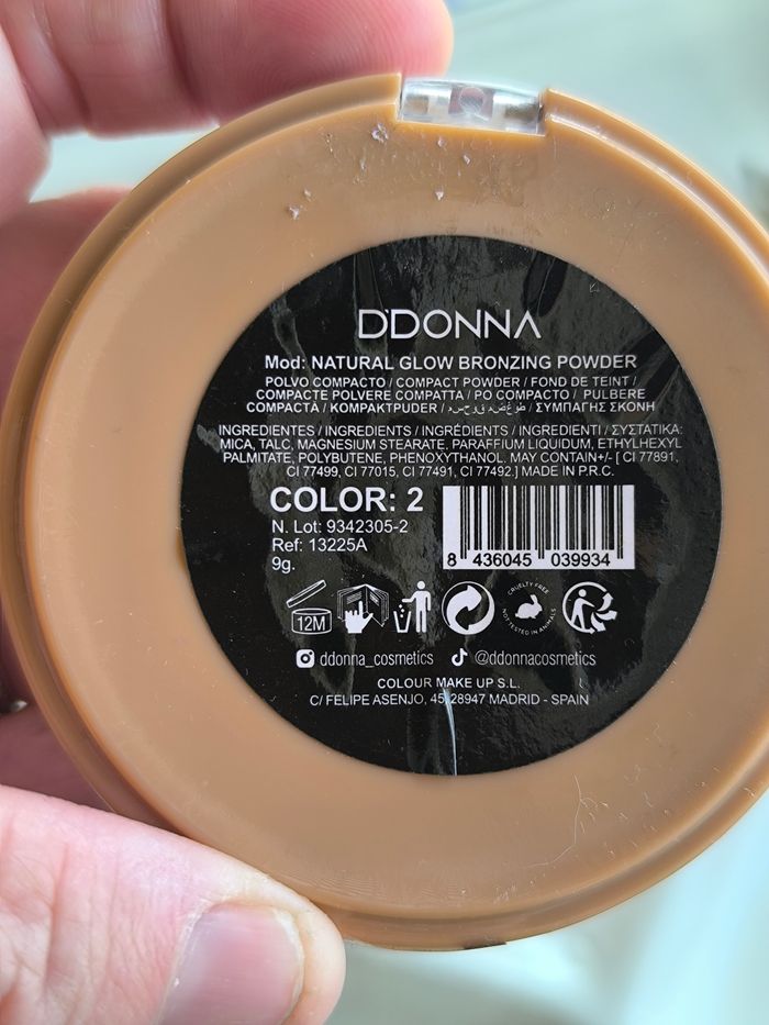 Glow natural bronzing powder 02 DDonna - photo numéro 2