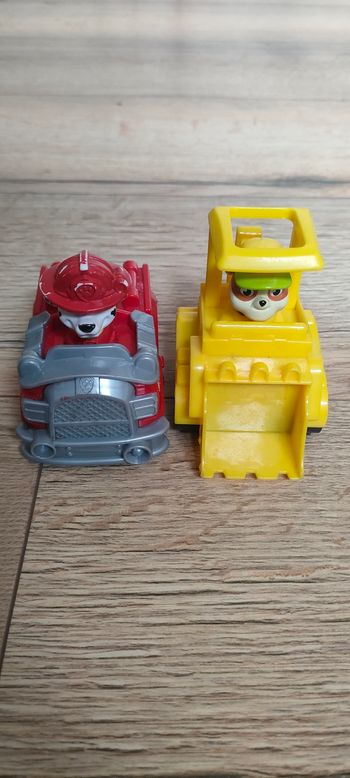 2 véhicules pat patrouille