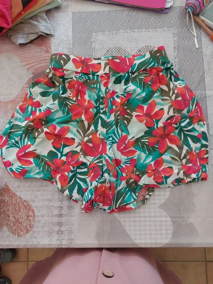Short neuf Gémo 8A