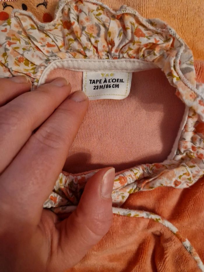 Lot 2 grenouillère bébé filles velour rose corail antidérapant T24mois TBE petit béguin - photo numéro 2