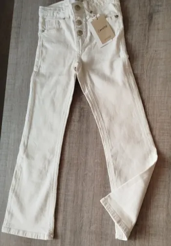 Jean évasé blanc mango 6 ans