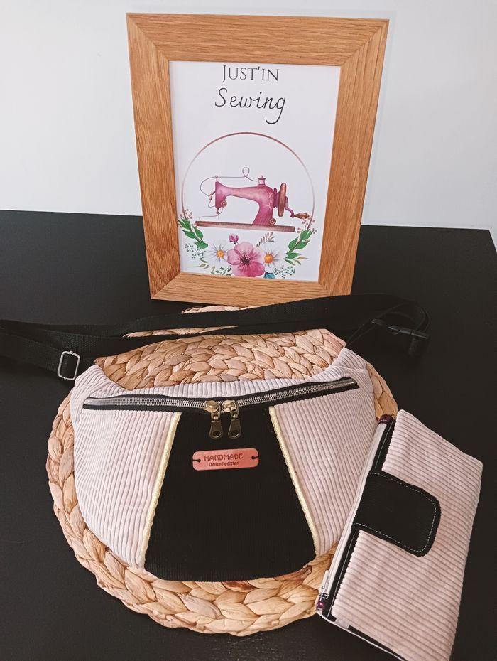 Sac banane et son portefeuille - photo numéro 2