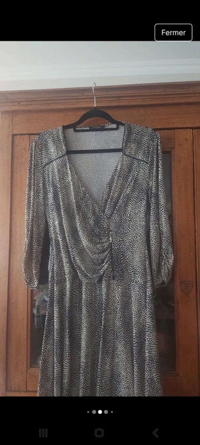 Jolie Robe Exclusive by Cassis taille 44 - photo numéro 4