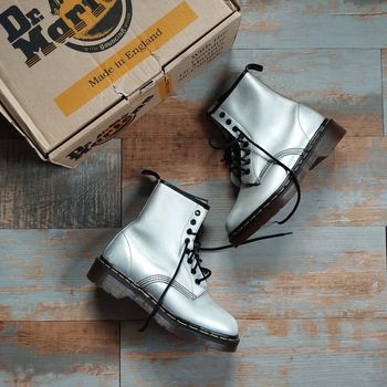 Rare vintage made in England boots bottines Dr.martens argenté cuir