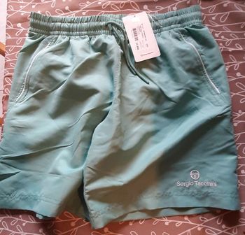 Short homme Sergio tacchini L neuf