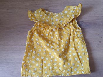 T-shirt sans manche 6-9 mois fille