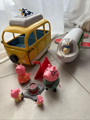 Lot de jouets peppa piG