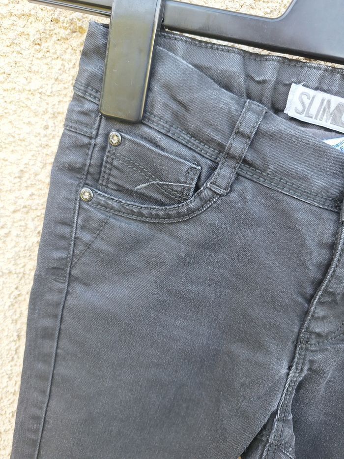 👖 Pantalon slim Okaïdi 8 ans - photo numéro 2
