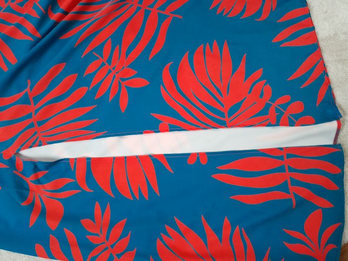 robe longue neuve - photo numéro 3