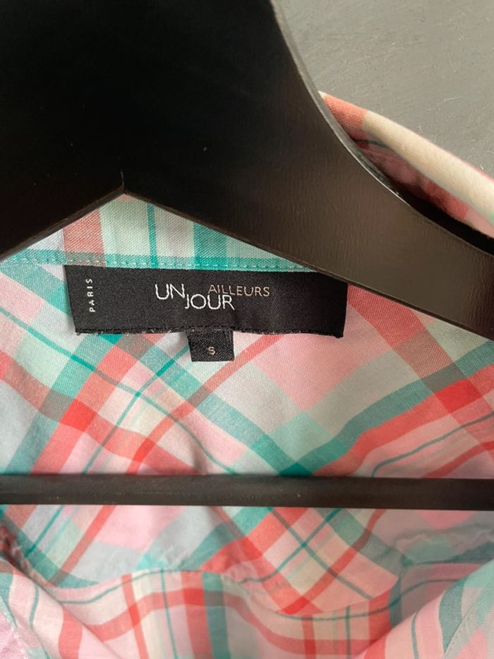 Chemise Un jour ailleurs T.5 - photo numéro 2